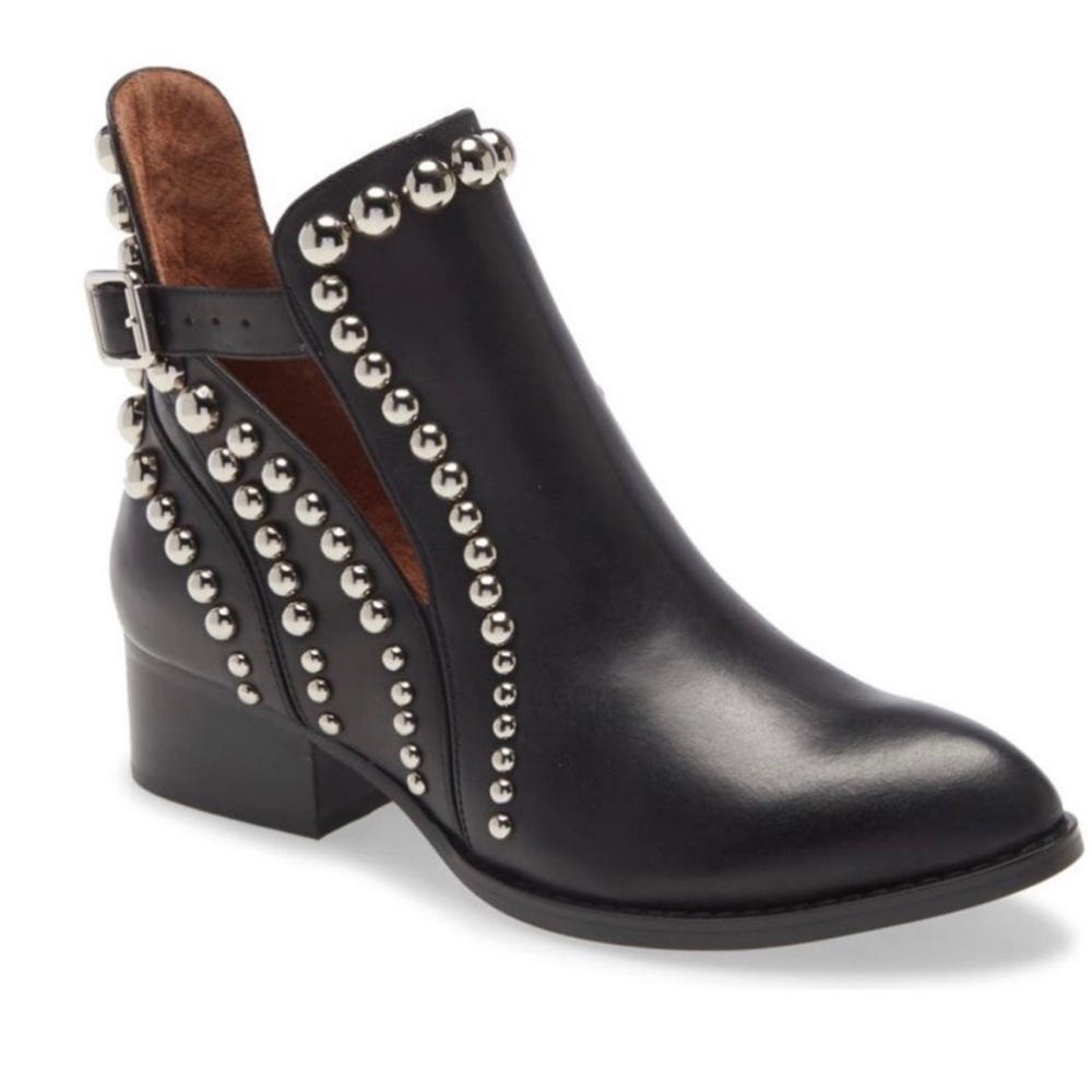 Jeffrey Campbell New w/ Tags! Black leather silver studded cutout bootie Sz 6.5